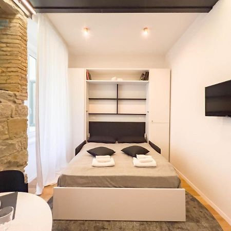 Imbriani 2 Tirabora Short Rent Appartement Triëst Buitenkant foto